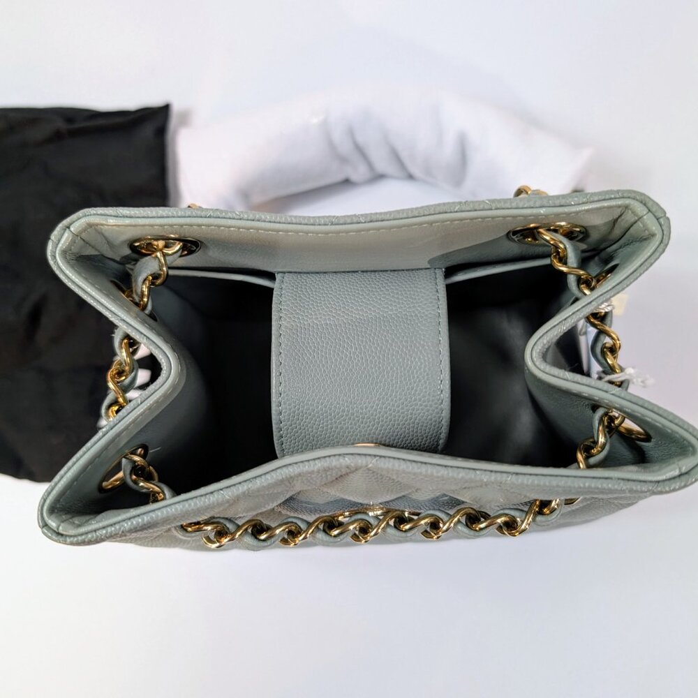 Chanel Rare Light Grey Quilted Caviar Leather Small Bucket Drawstring Bag - Picture 7 of 16